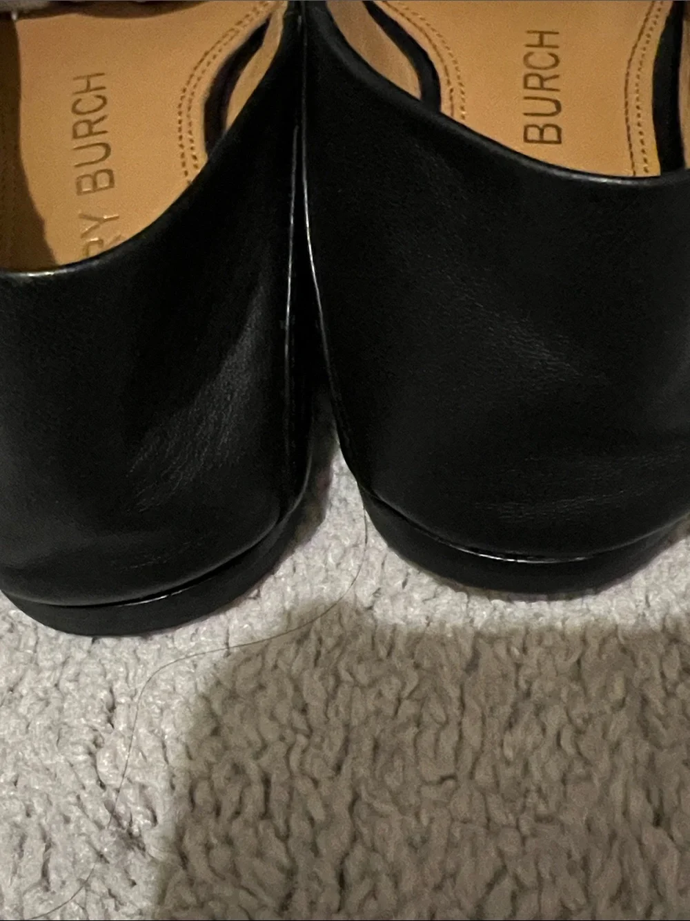 Tory Burch Black Leather Bow Loafers with Gold Emblem Size 5M